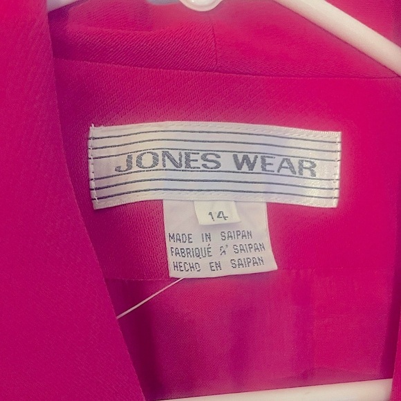Jones Wear Contemporary Office Barbiecore Pink Size 14 Blazer & Skirt Set NWT - Picture 5 of 14